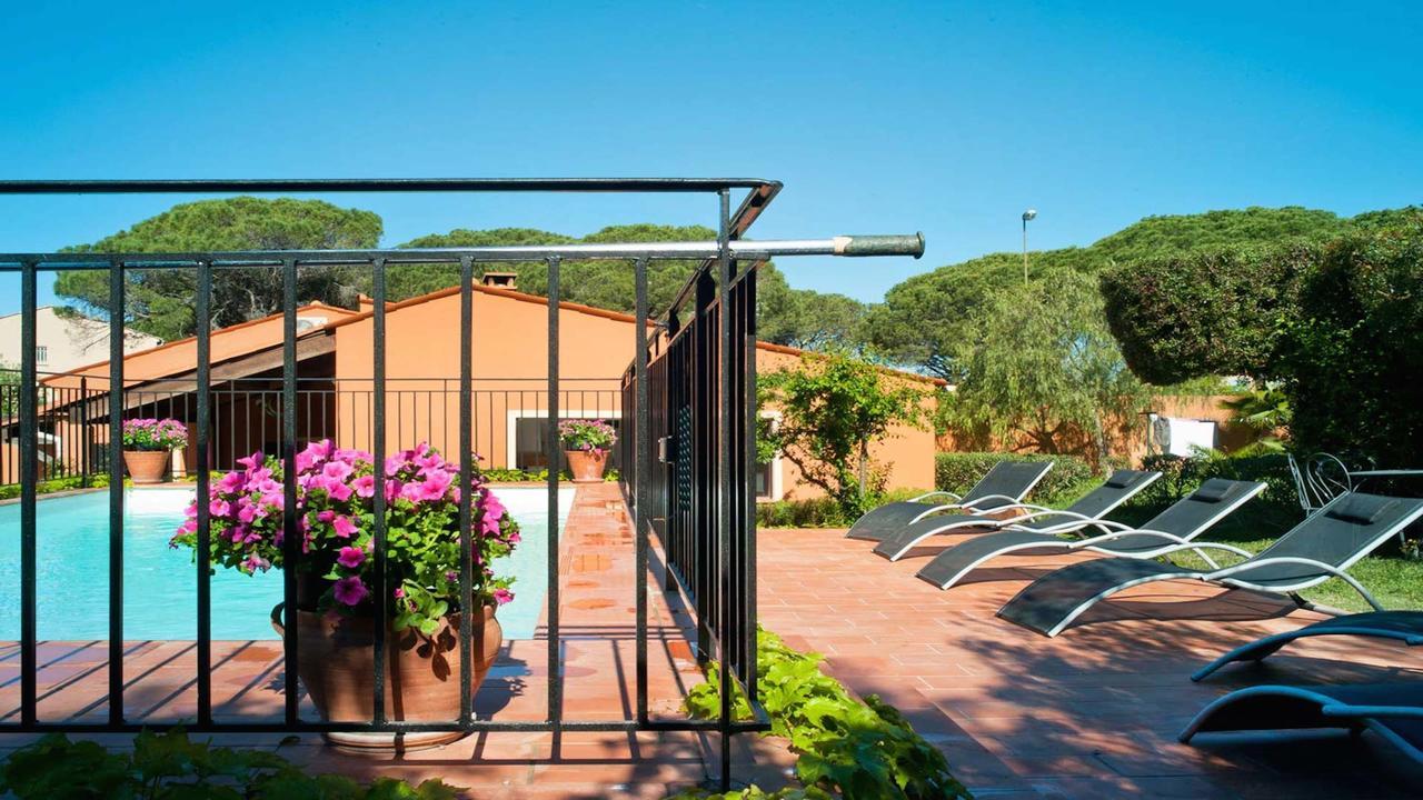 Nakato Villa Fréjus Eksteriør billede